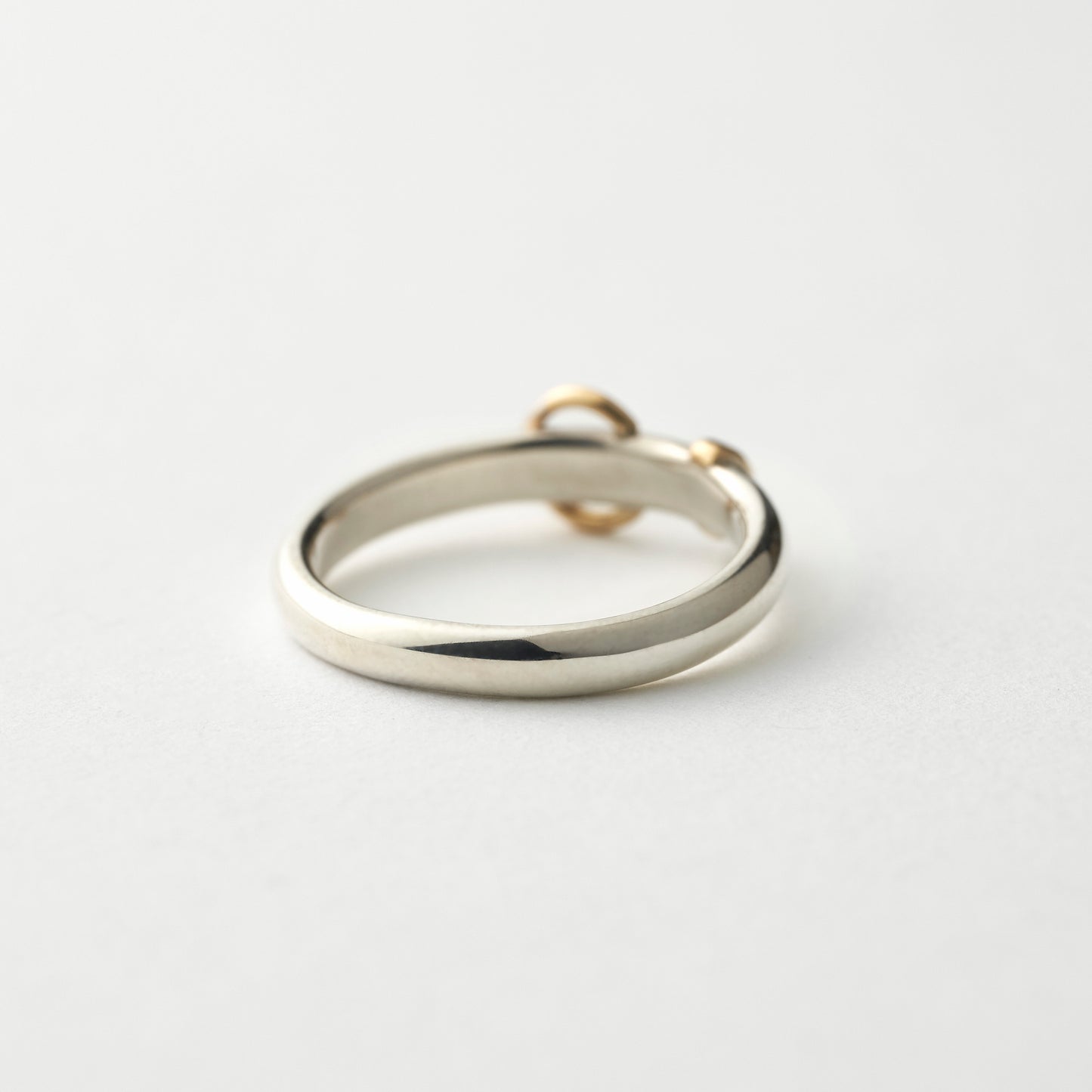 HORSE SHOE BUCKLE RING (SILVER&18K GOLD)