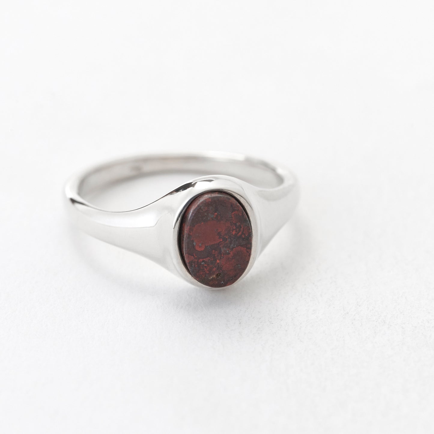 STONE SIGNET RING/RED BRECCIATED JASPER(XS)