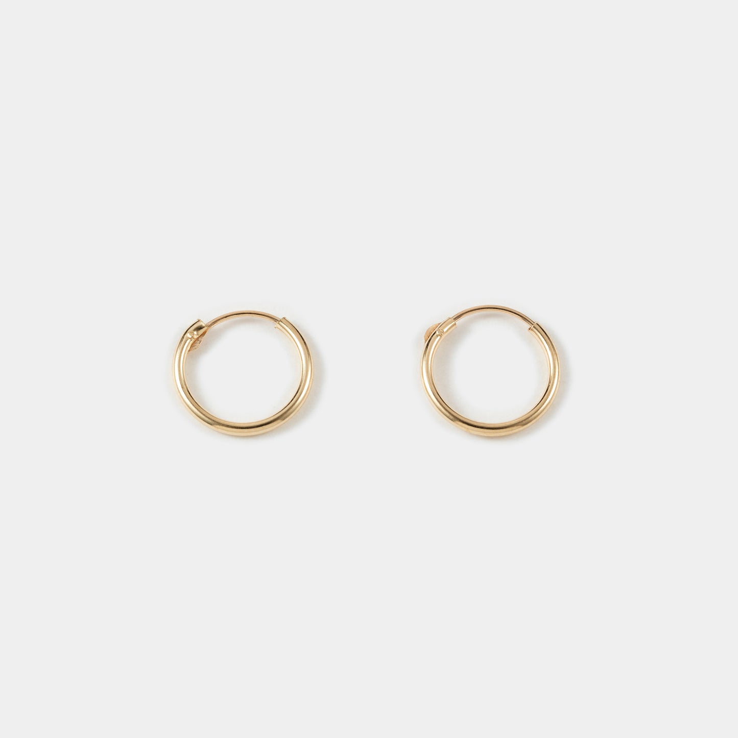 9K MINIMAL HOOP PIERCE
