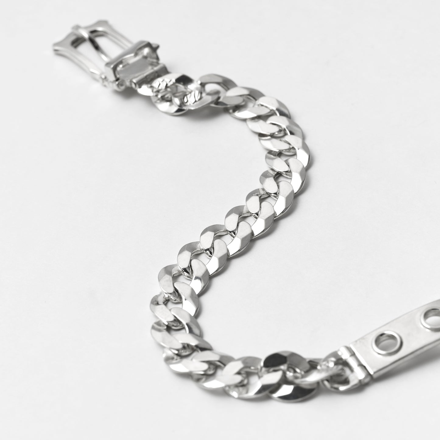 NEW CURB CHAIN VICTORIAN BUCKLE BRACELET (M)