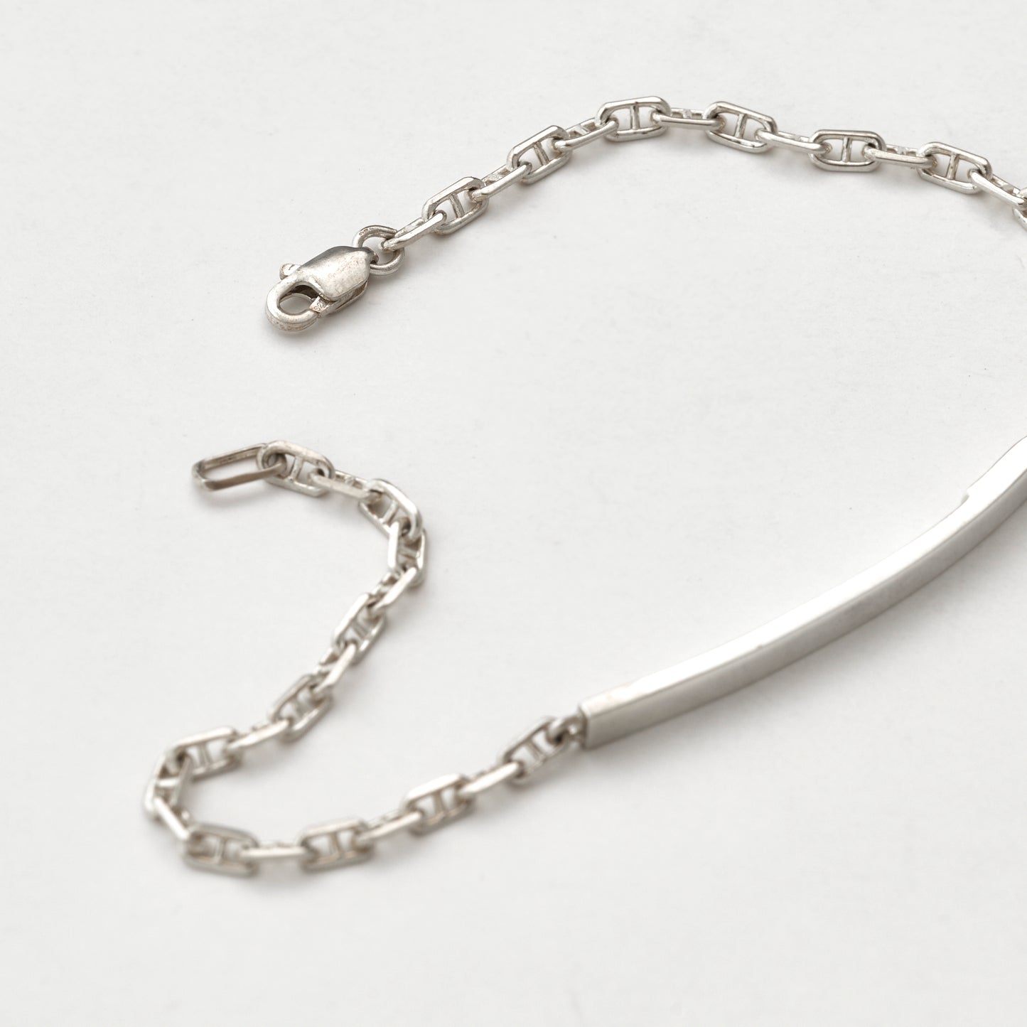 ANCHOR CHAIN ID BRACELET (S)