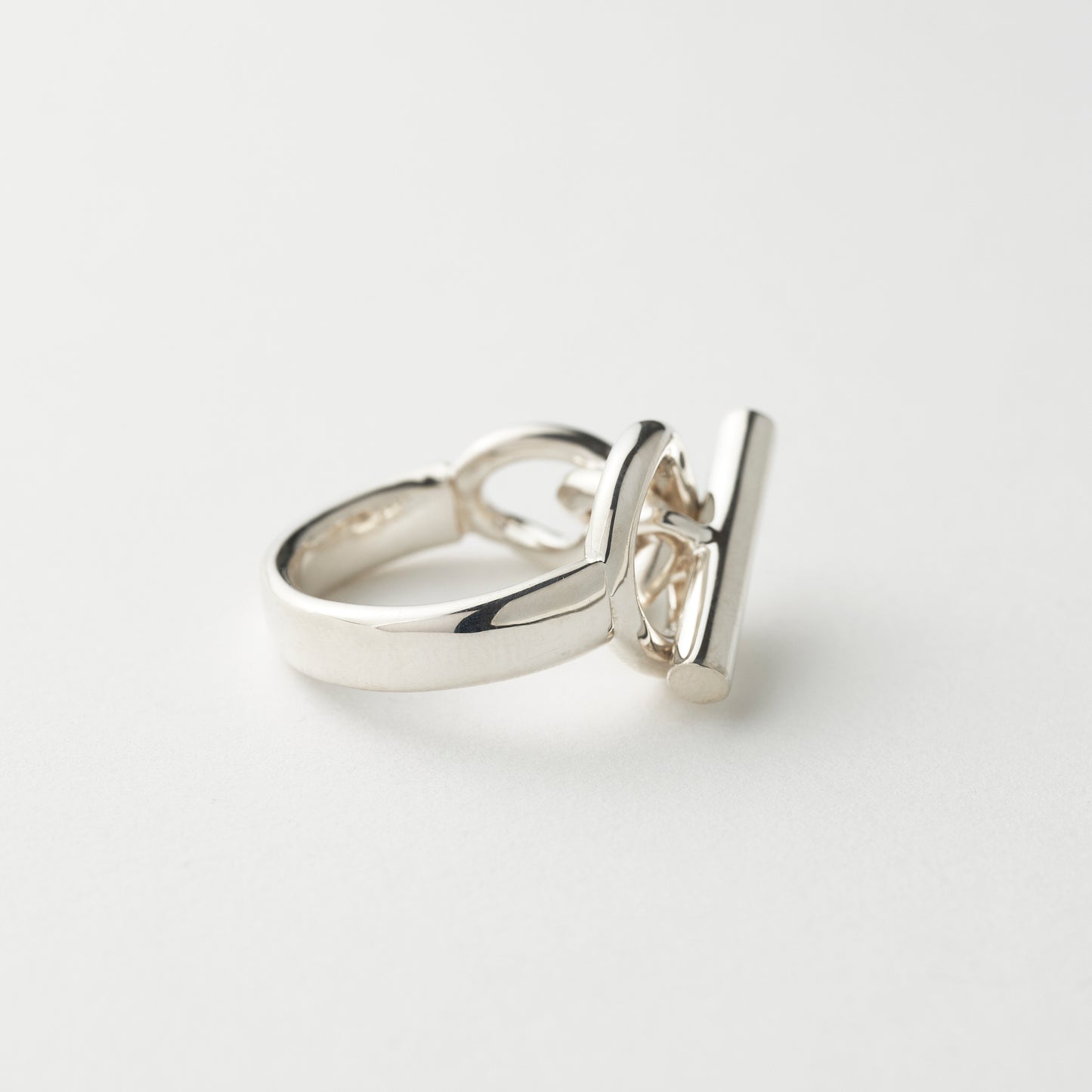CIRCLE T  RING(M)