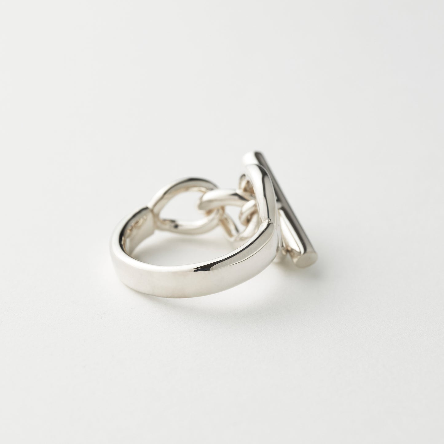 CIRCLE T  RING(M)