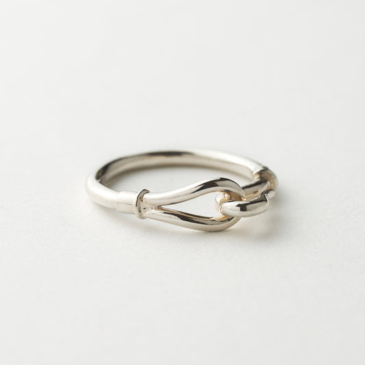NEEDLE HOOK RING