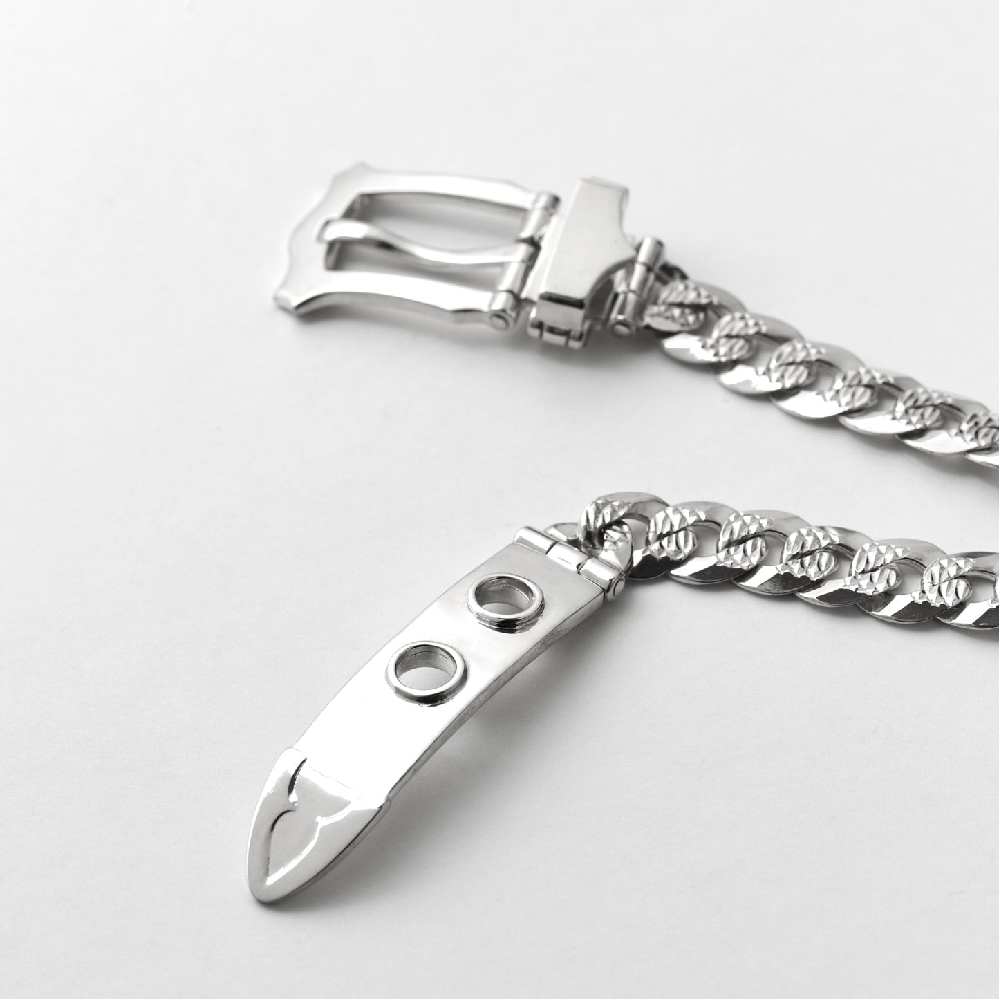 NEW CURB CHAIN VICTORIAN BUCKLE BRACELET (L)