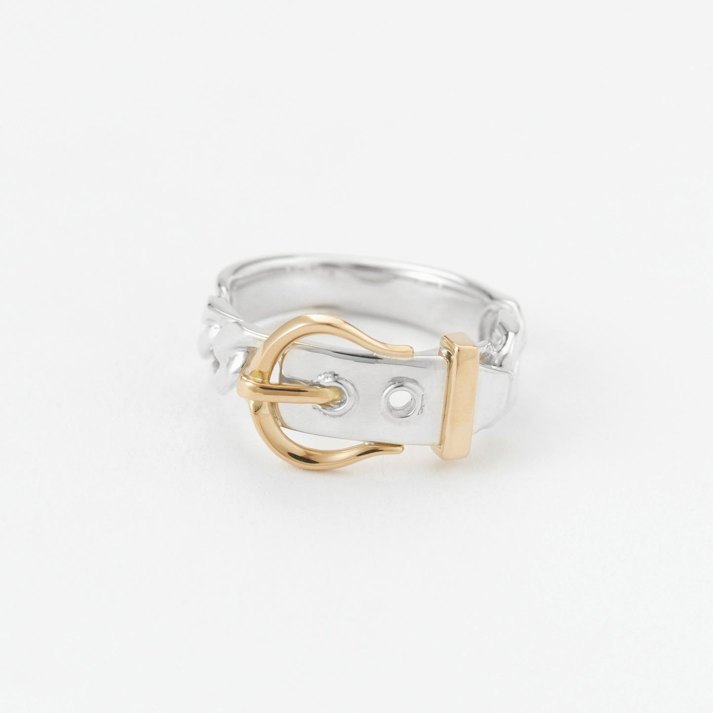 18K GOLD HORSE SHOE BUCKLE RING