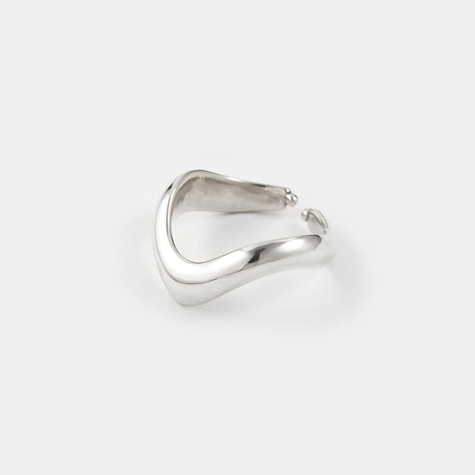 ETERNAL V RING