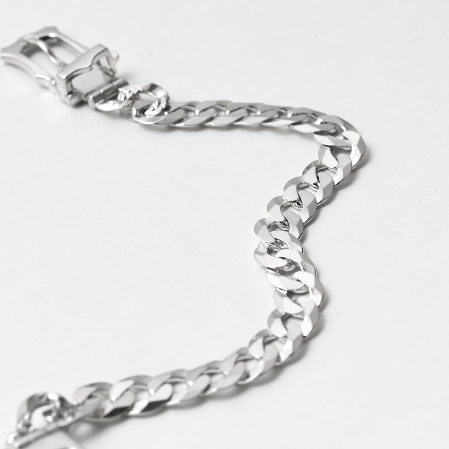 NEW CURB CHAIN VICTORIAN BUCKLE BRACELET (S)
