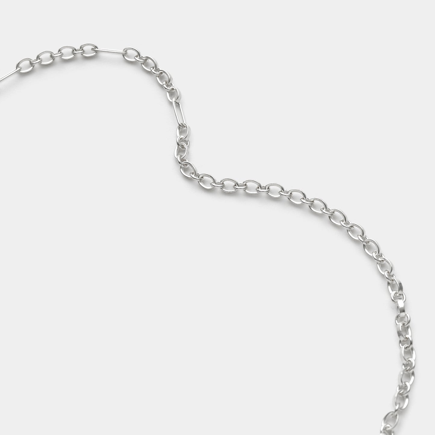 ROLO MIX CHAIN NECKLACE/ANCHOR SEAMLESS CRASP